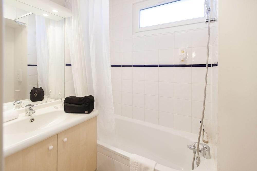Aparthotel Adagio Access Strasbourg Illkirch Exterior photo
